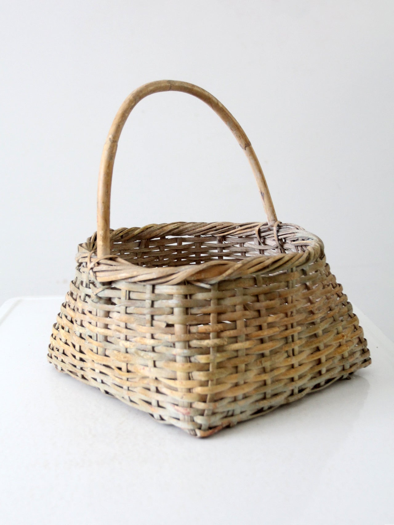 vintage handwoven cottage basket