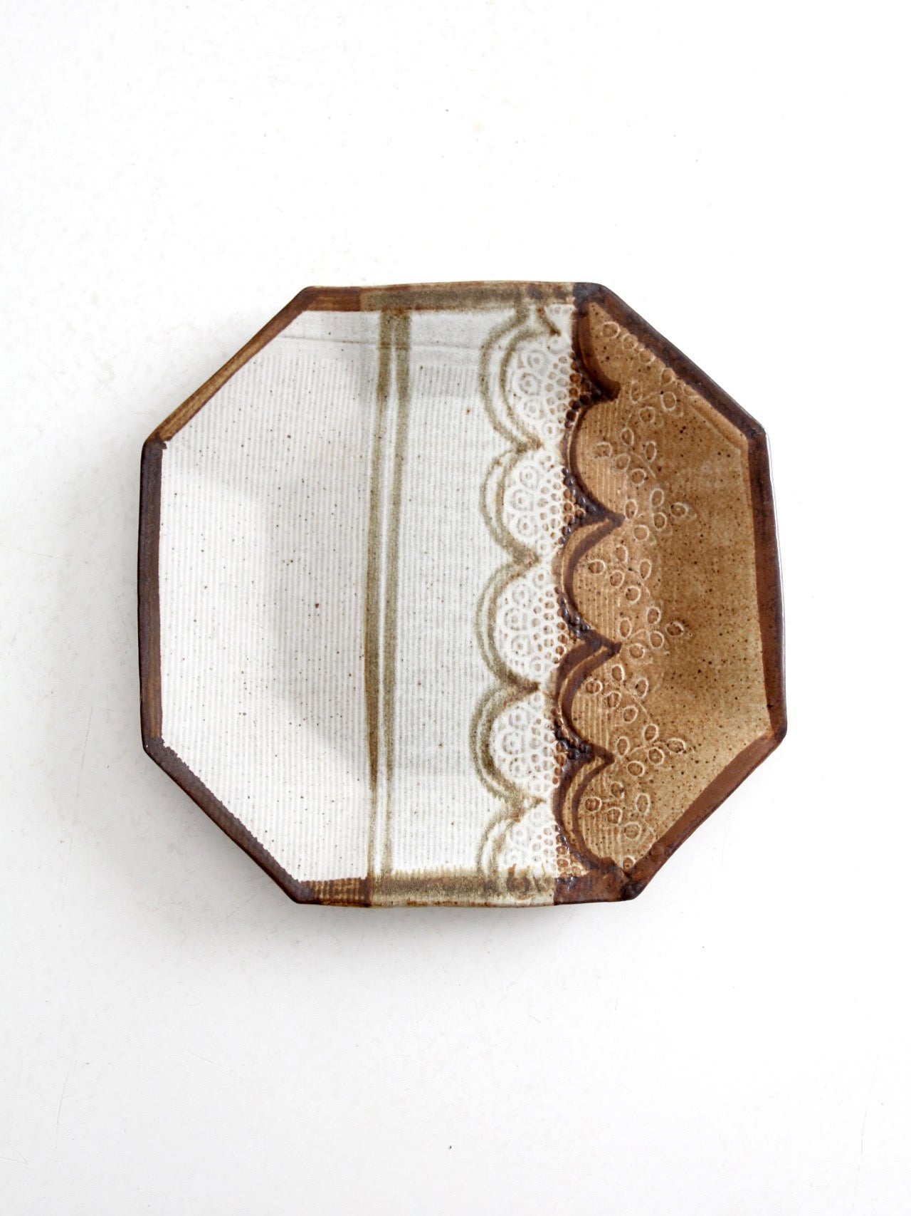 vintage studio pottery plate by Laurie Sargent, 1982