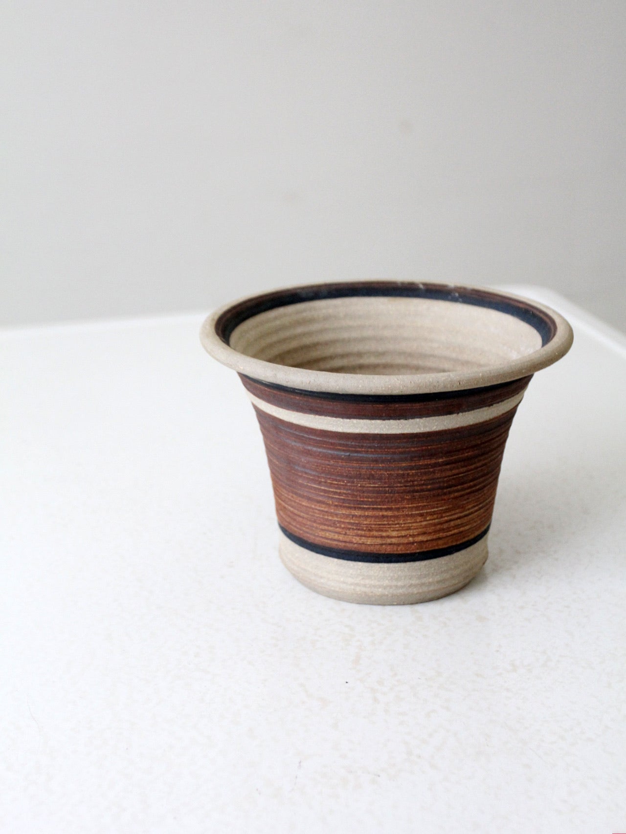 vintage Shake Rag Alley studio pottery vase