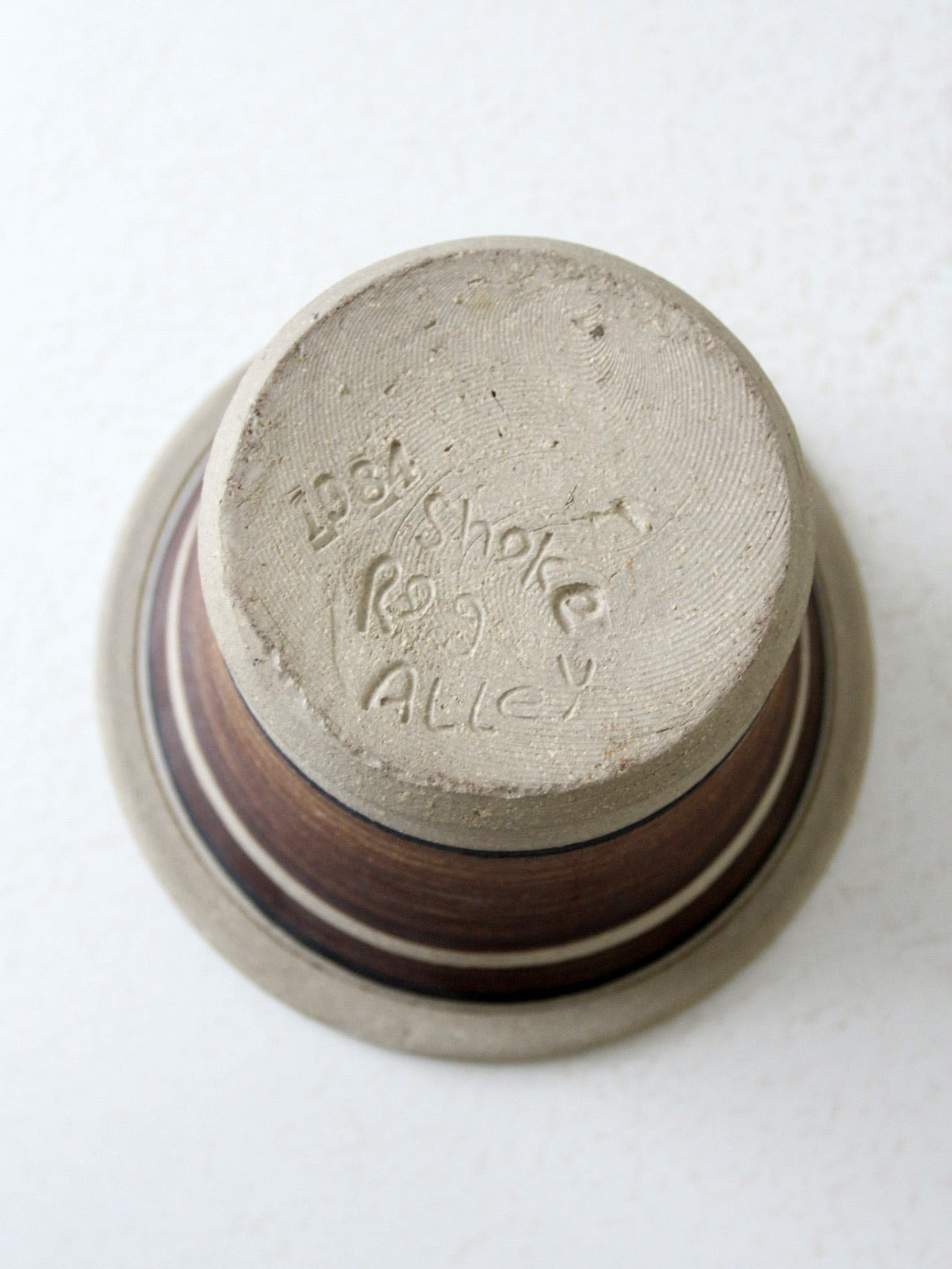 vintage Shake Rag Alley studio pottery vase