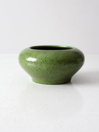 mid-century Haeger pottery vase