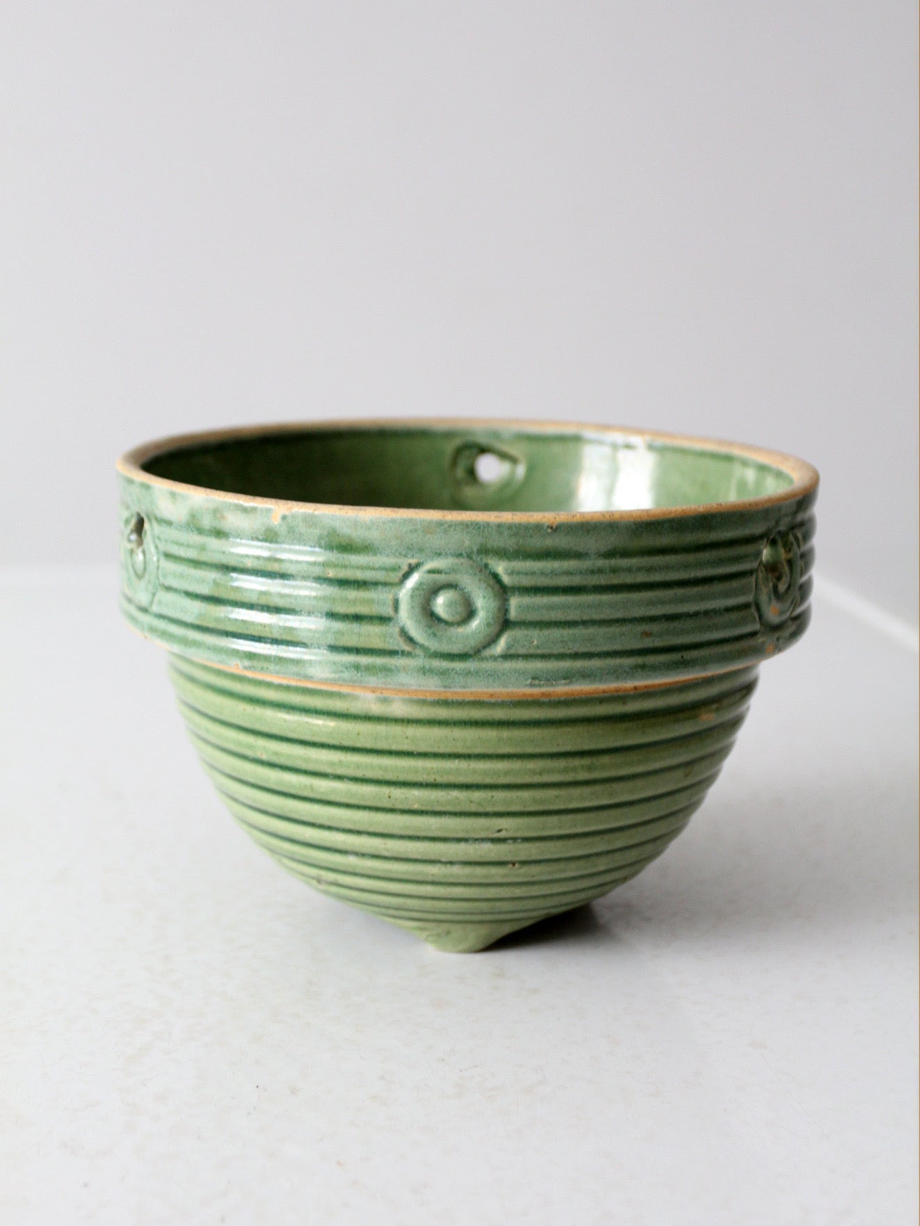 vintage McCoy beehive ribbed hanging planter