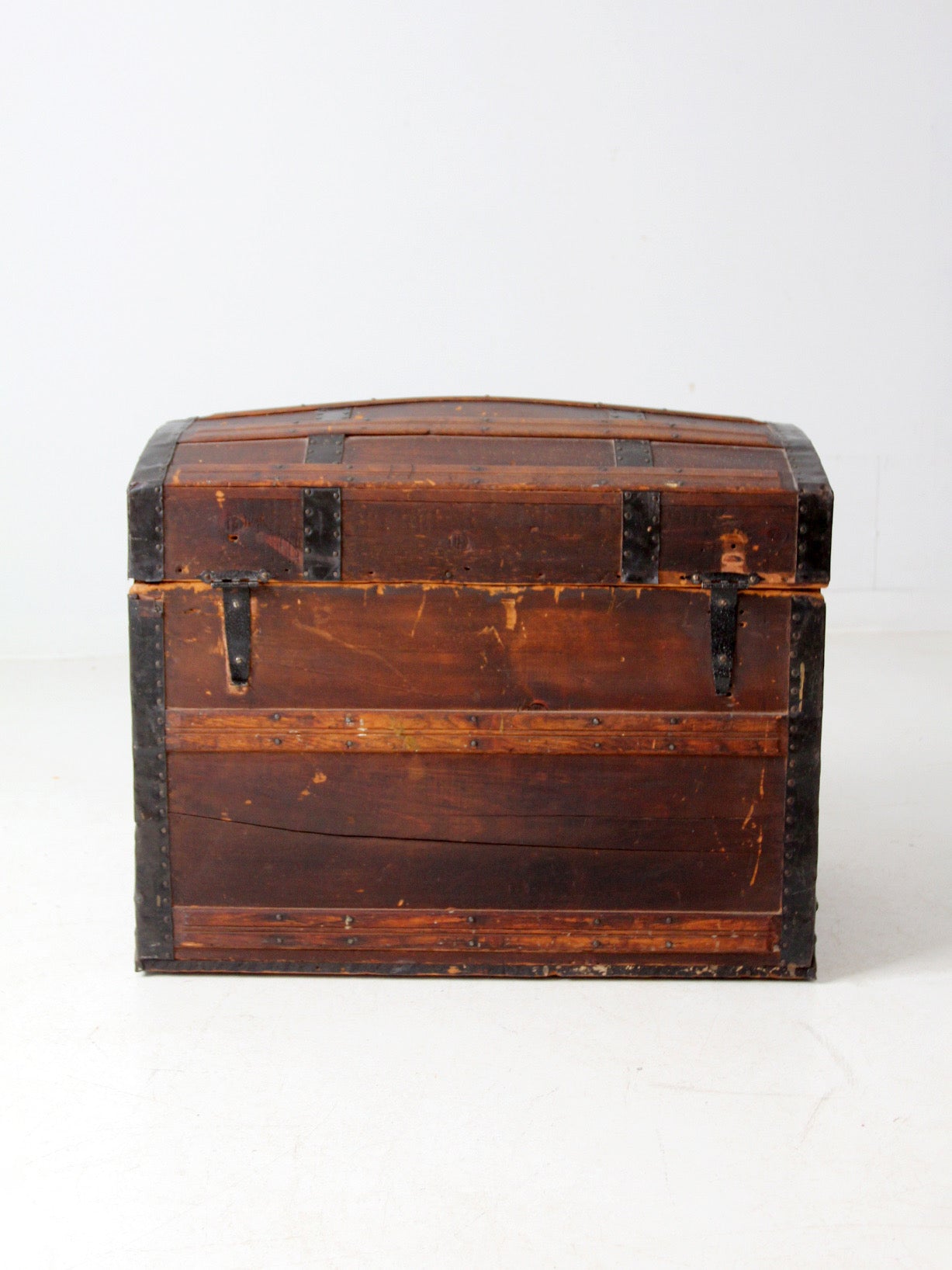 antique barrel top steamer trunk