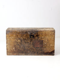 1800s Scandinavian dome trunk top trunk