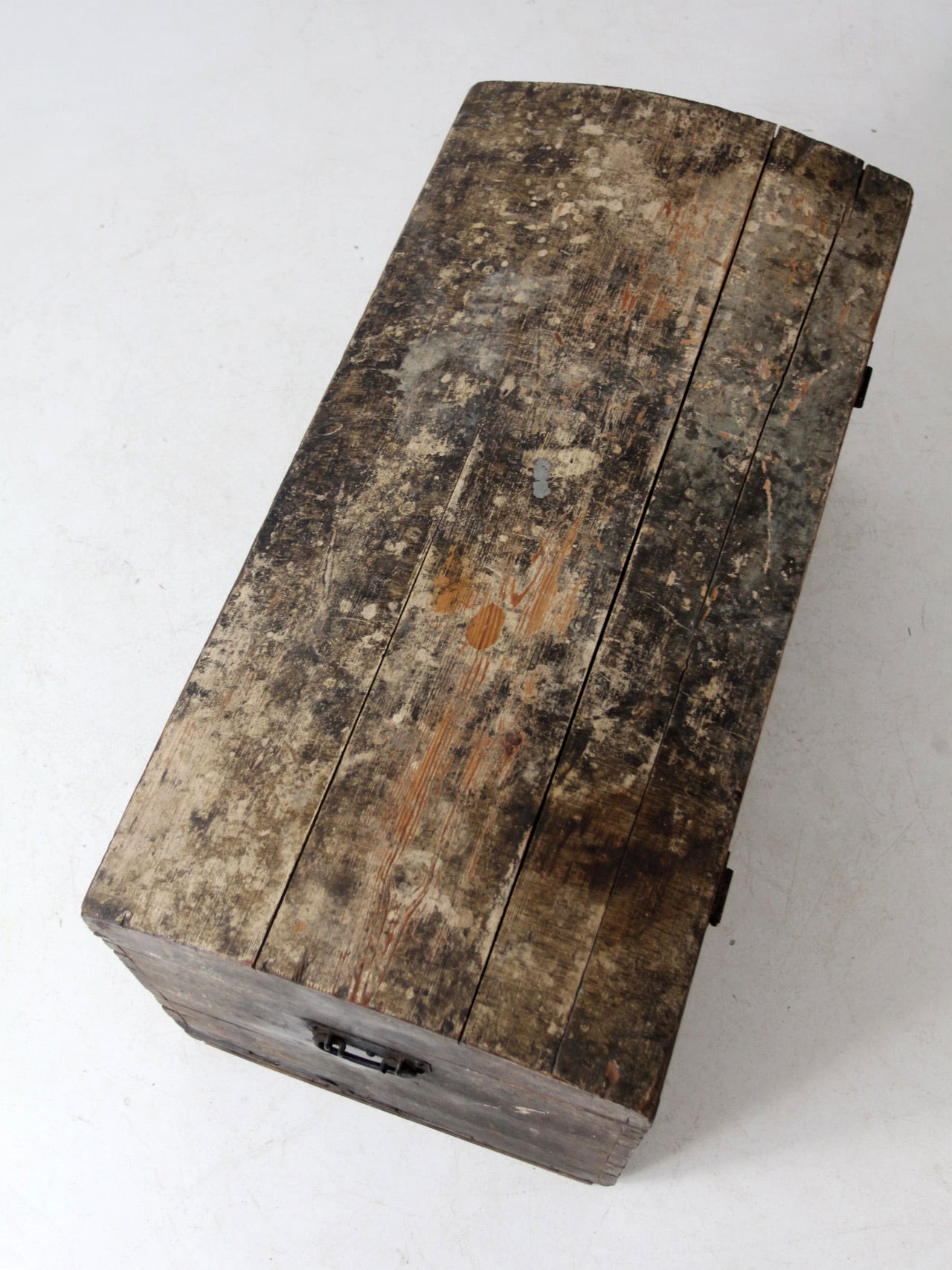 1800s Scandinavian dome trunk top trunk