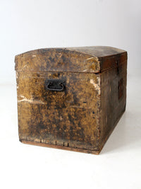 1800s Scandinavian dome trunk top trunk