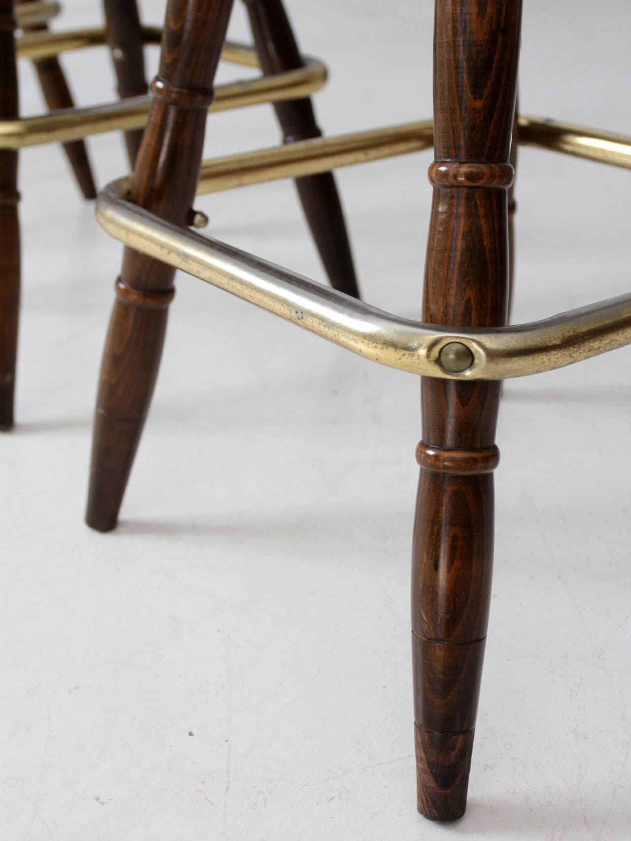 vintage pub style bar stools set of 4