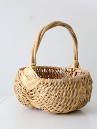 vintage gathering buttocks basket