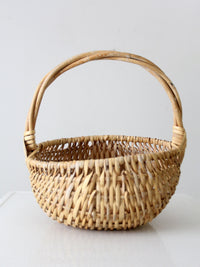 vintage gathering buttocks basket