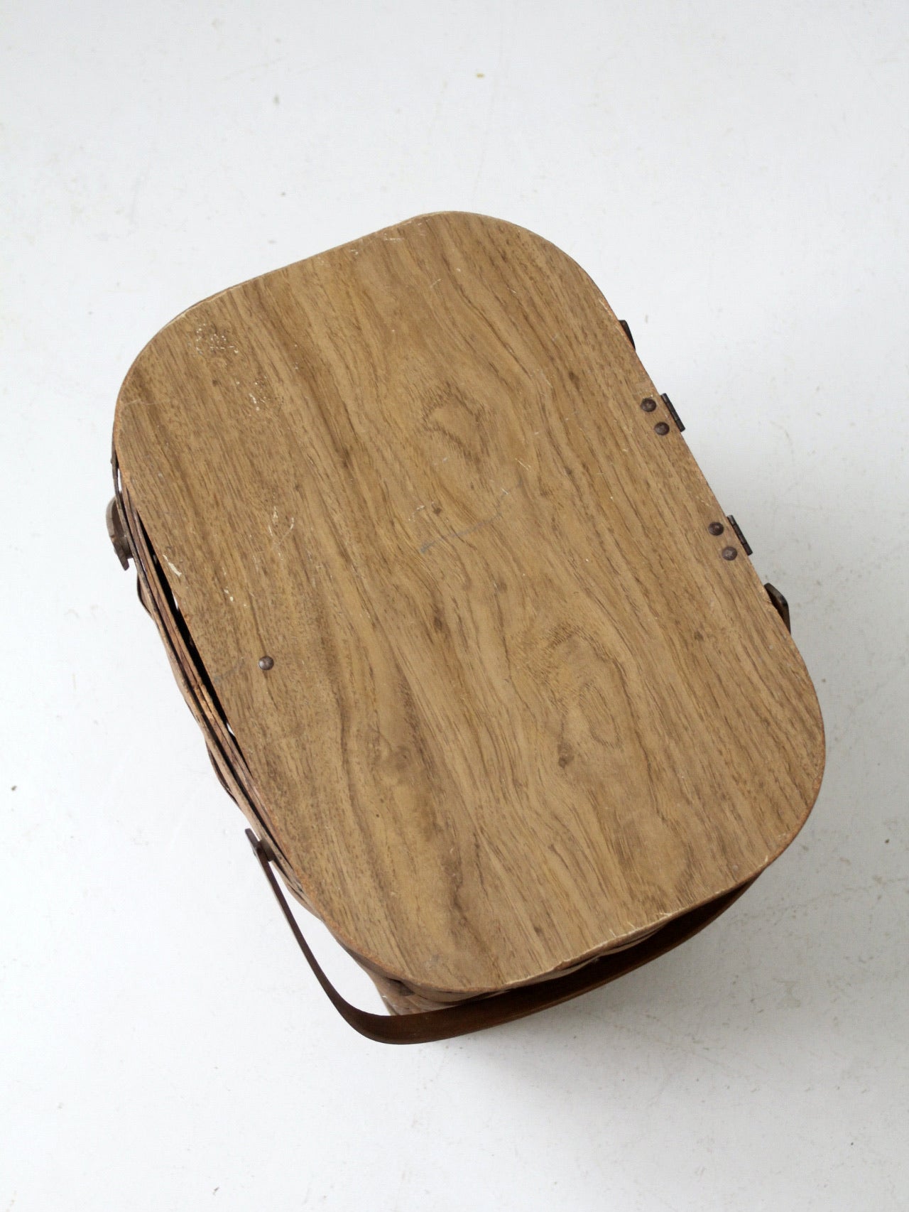 vintage splint weave picnic basket