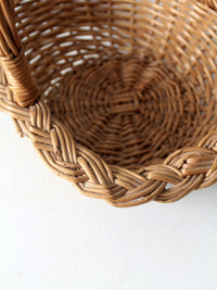 vintage wicker basket with handle