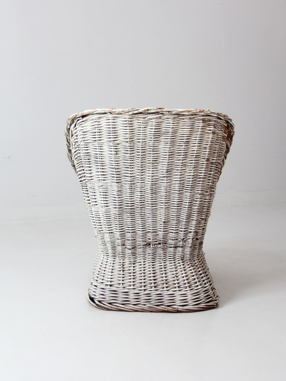 vintage white wicker bucket chair