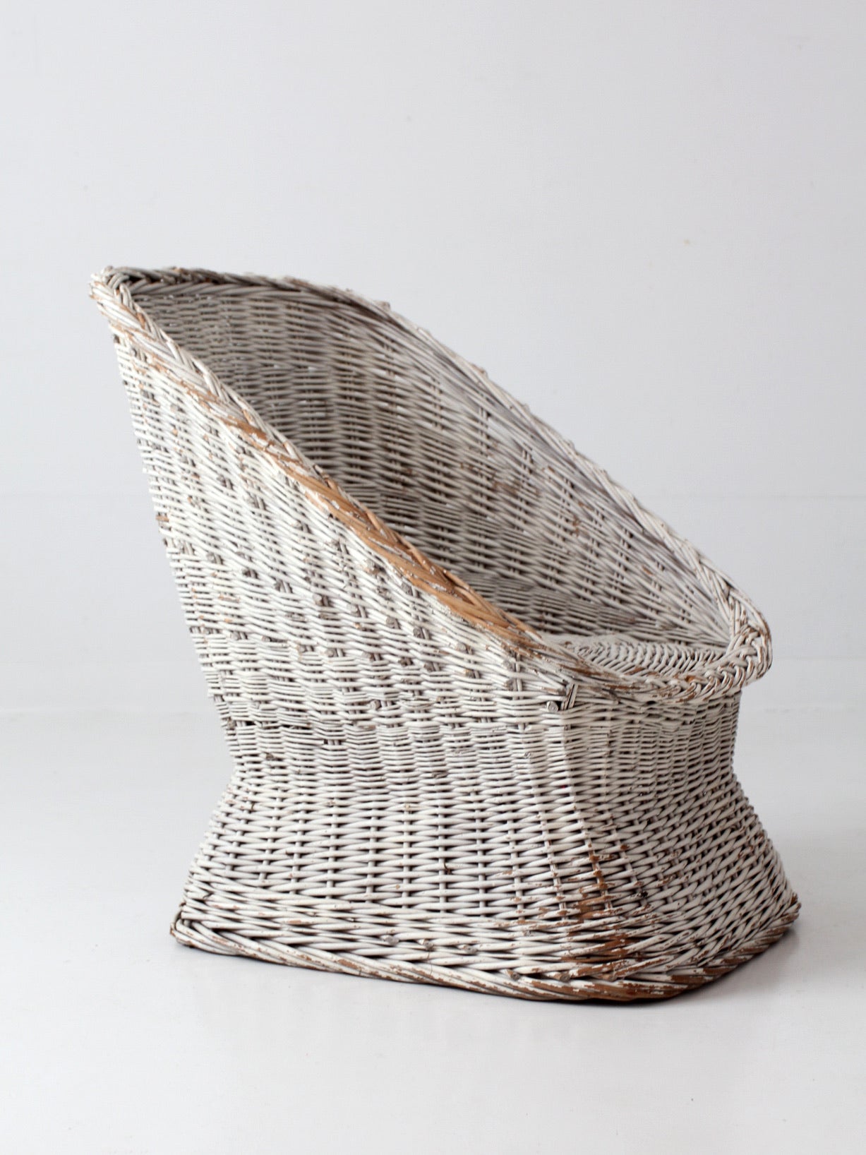 vintage white wicker bucket chair