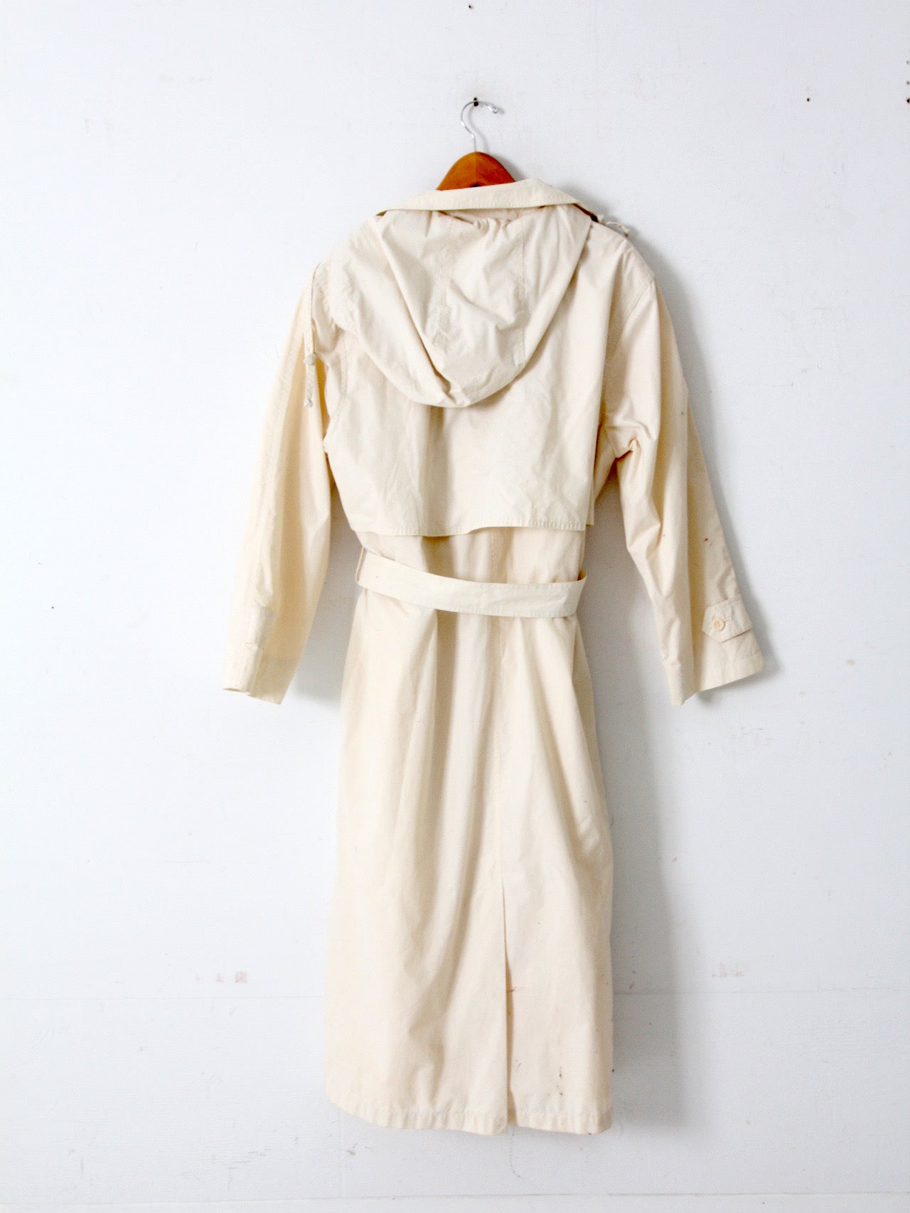 vintage 70s American eagle string art wall hanging