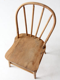 antique bow back Windsor farmhouse chair