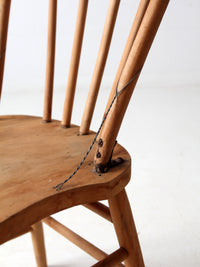 antique bow back Windsor farmhouse chair