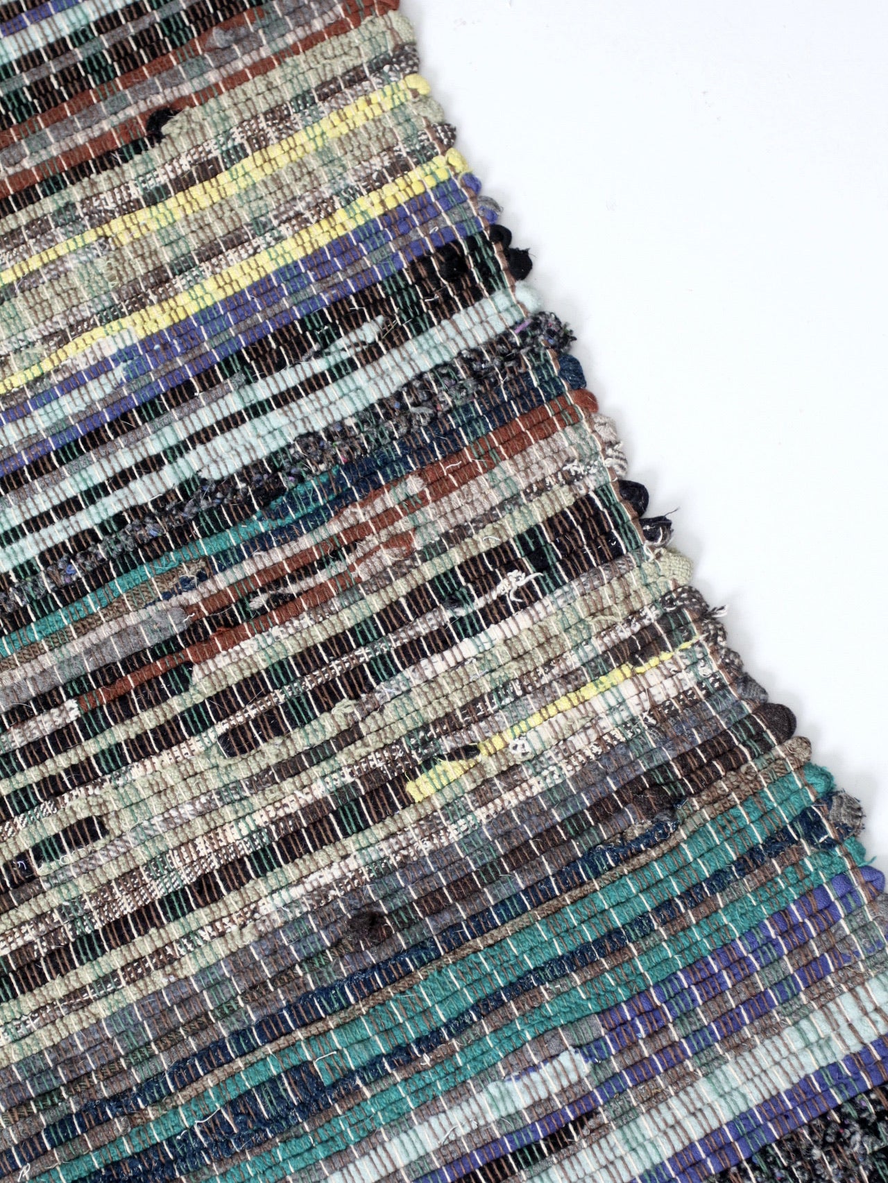 vintage American rag rug 8.5 ft x 3 ft