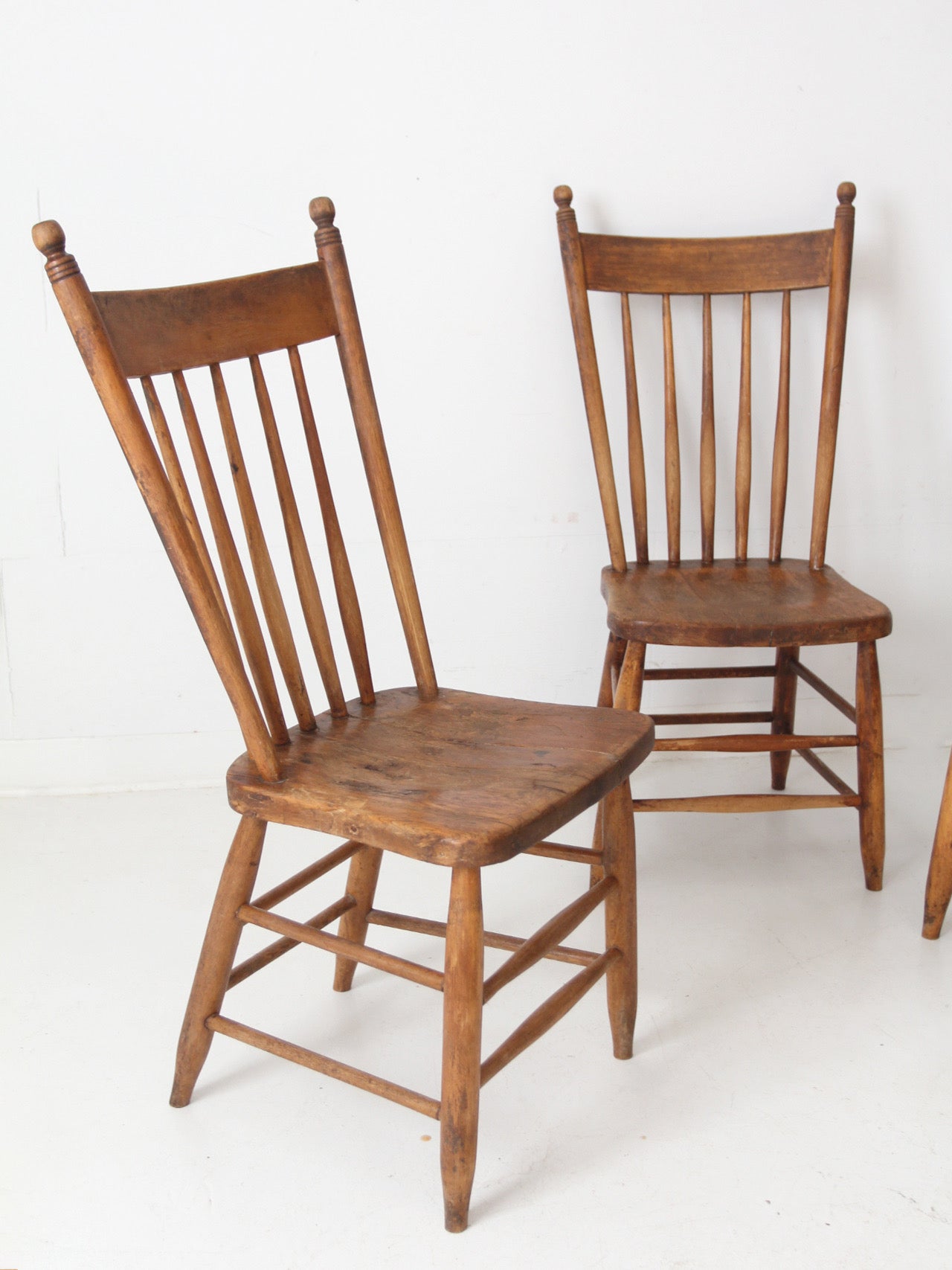 antique farmhouse Windsor dining chairs set of 5