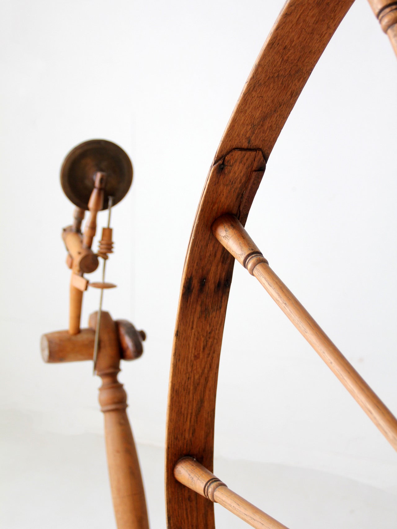 antique great wheel spinning wheel