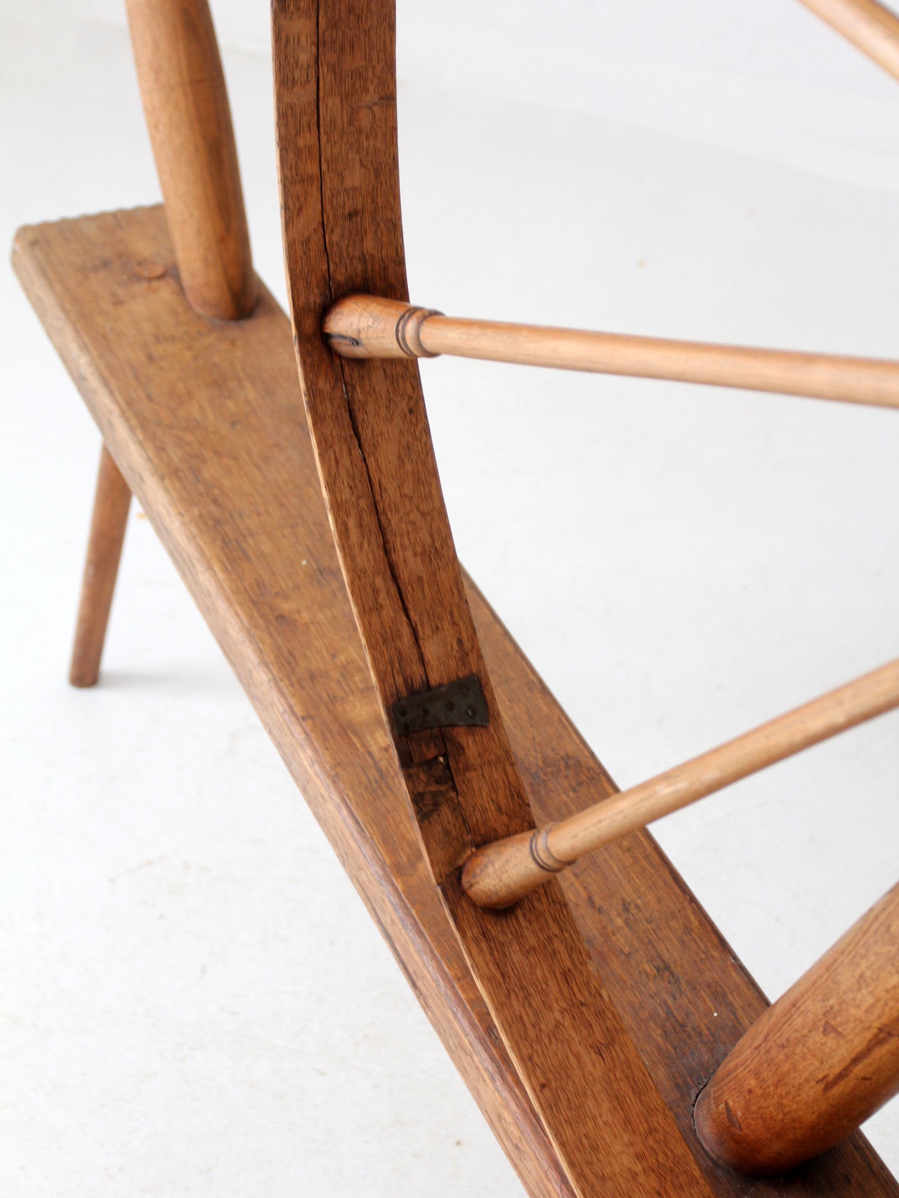 antique great wheel spinning wheel