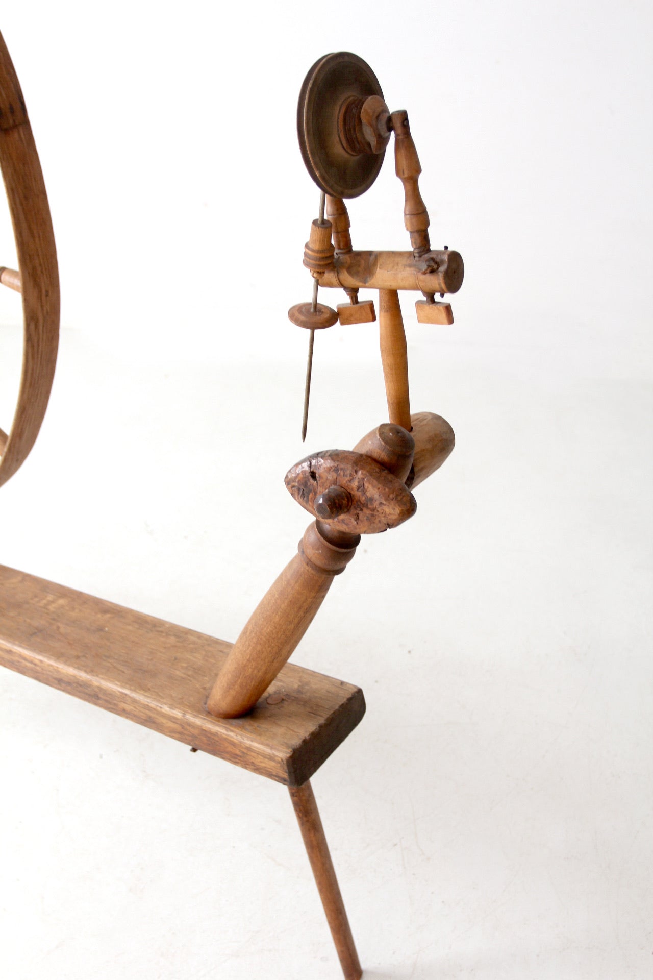 antique great wheel spinning wheel