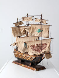 mid century Navio Espanol 1690 model ship