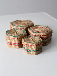 vintage sweetgrass nesting baskets set 4