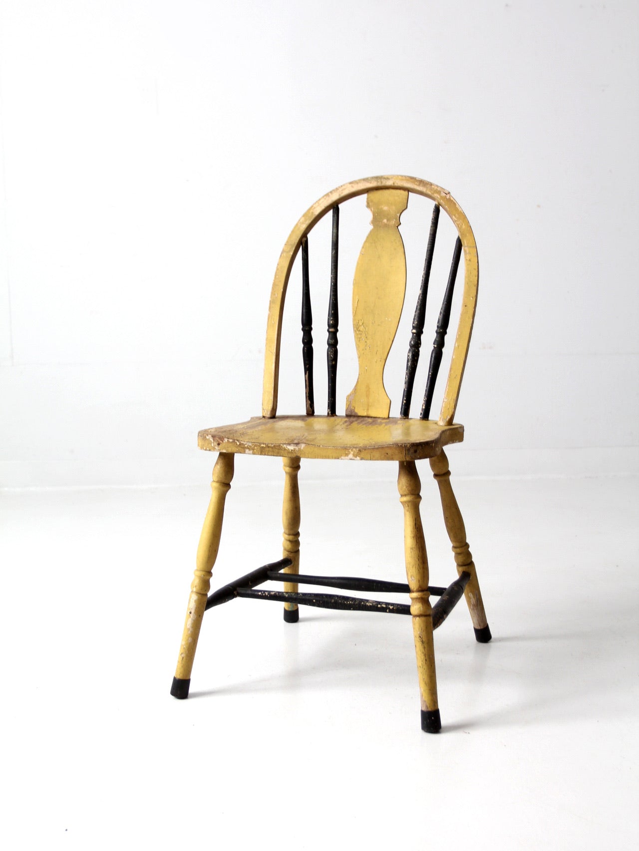antique painted Windsor splat back chair