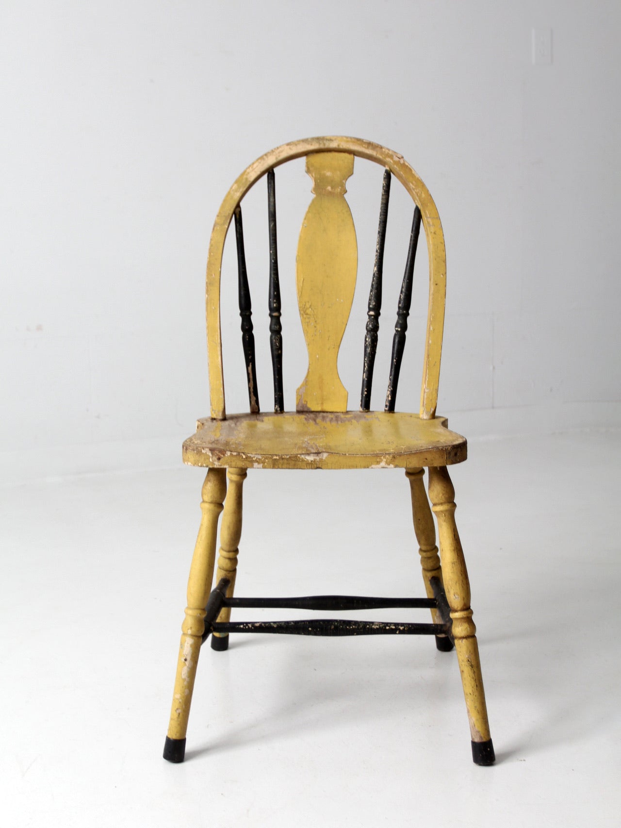 antique painted Windsor splat back chair