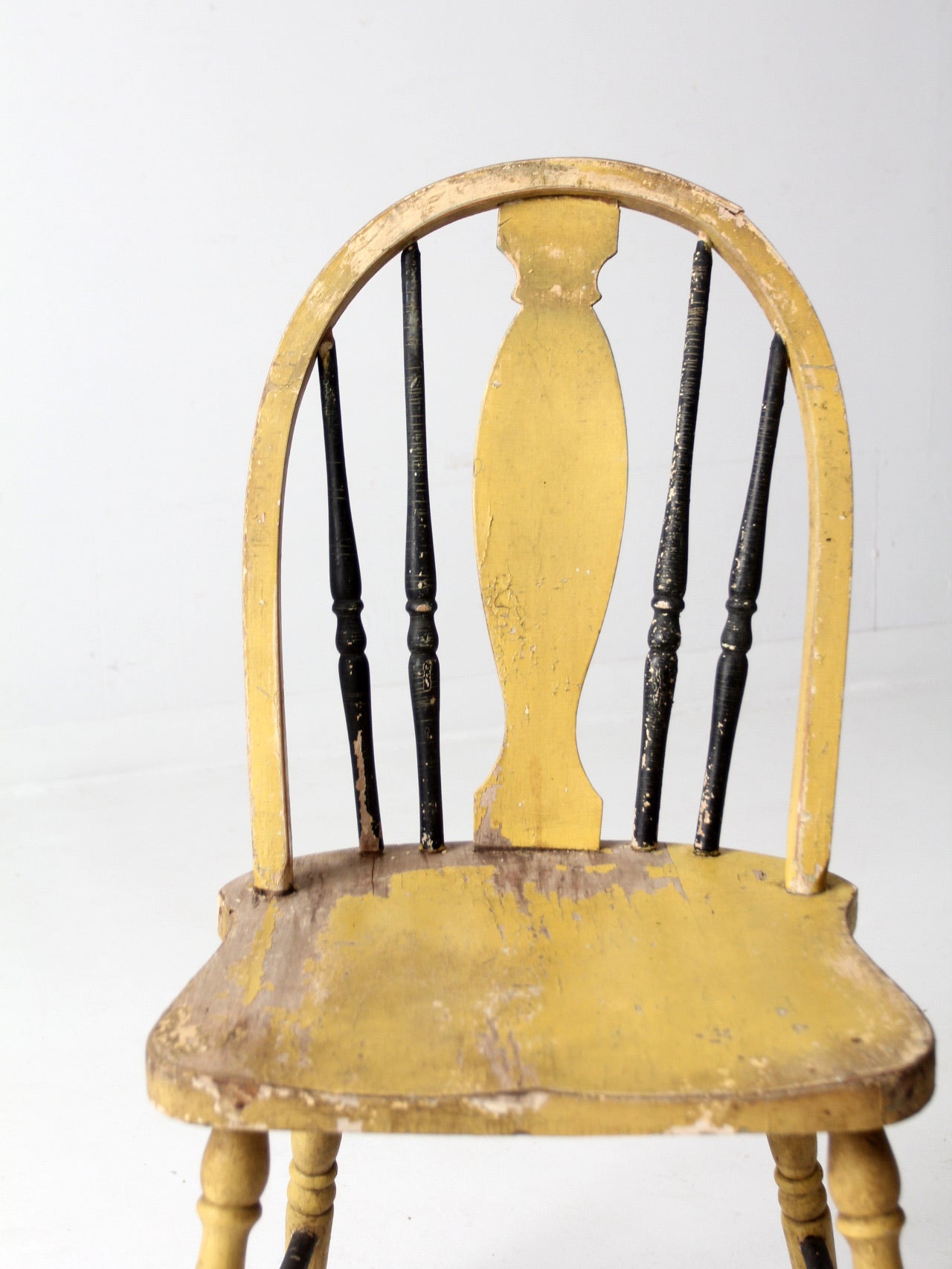 antique painted Windsor splat back chair