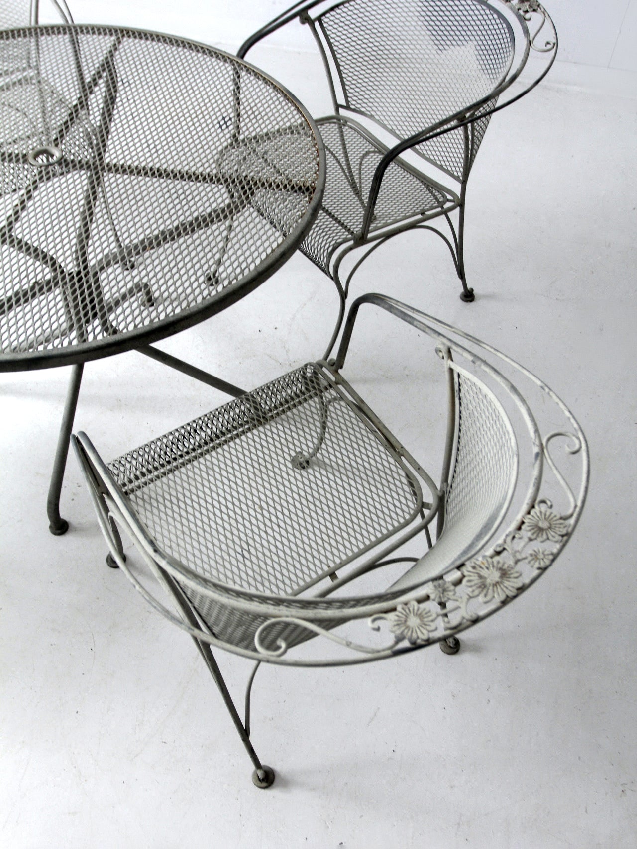 mid-century outdoor dining set
