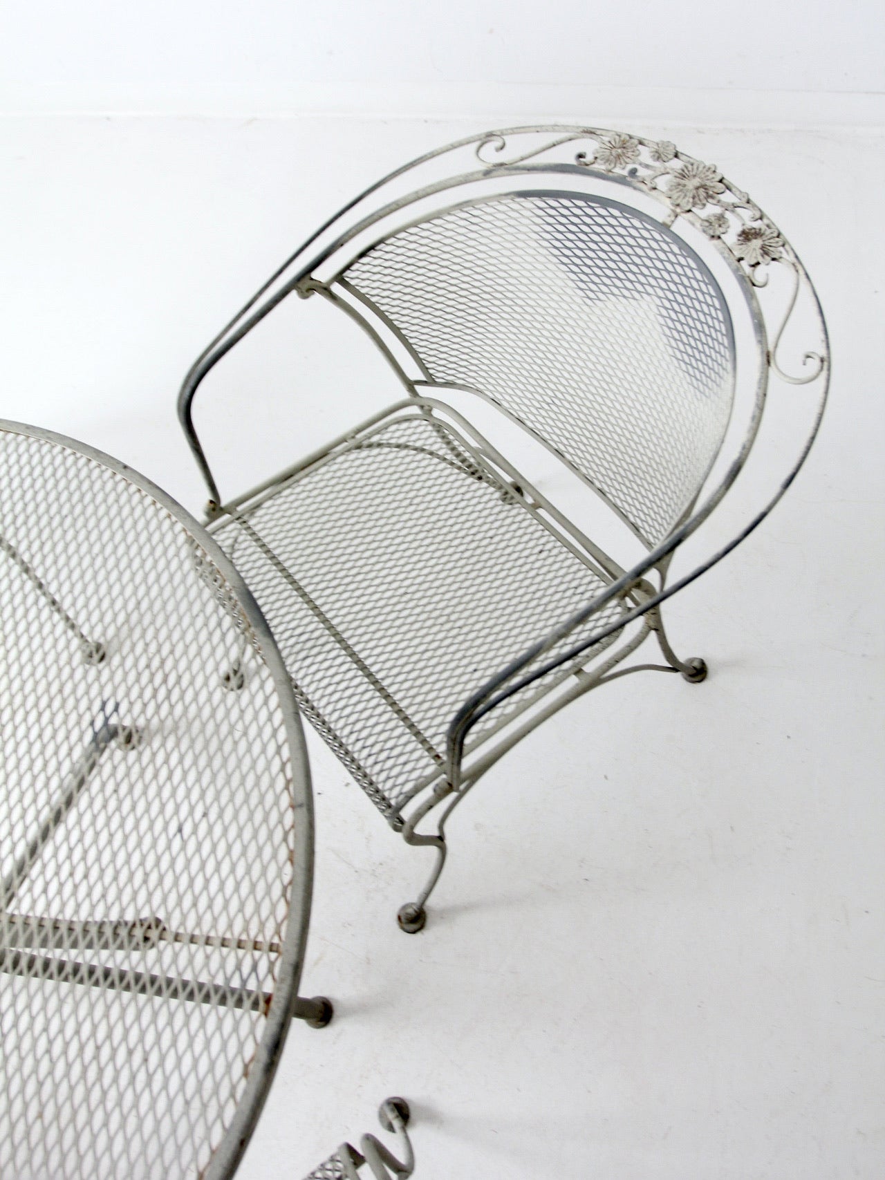 mid-century outdoor dining set