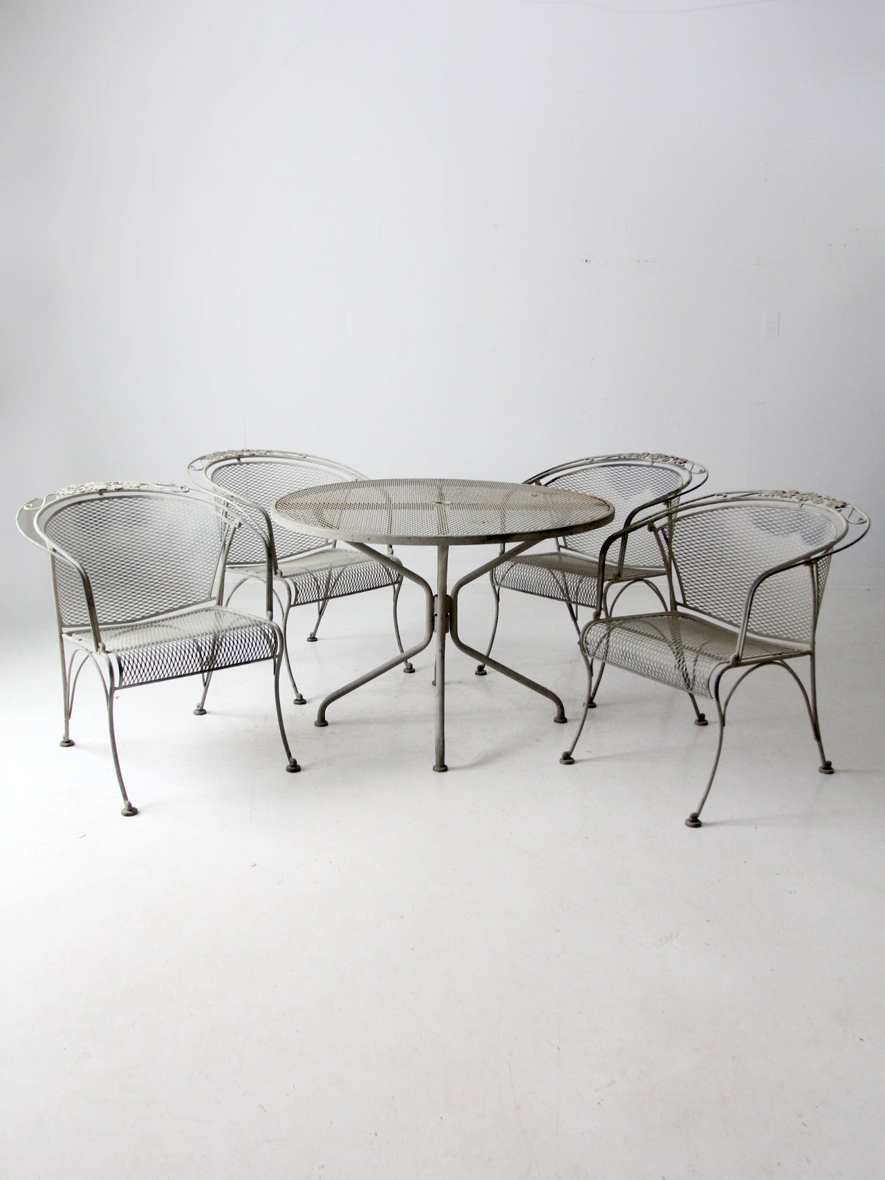 mid-century outdoor dining set