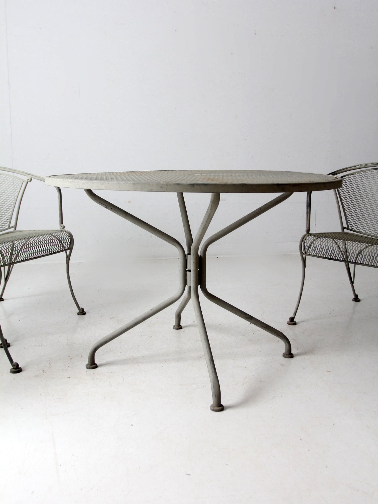 mid-century outdoor dining set