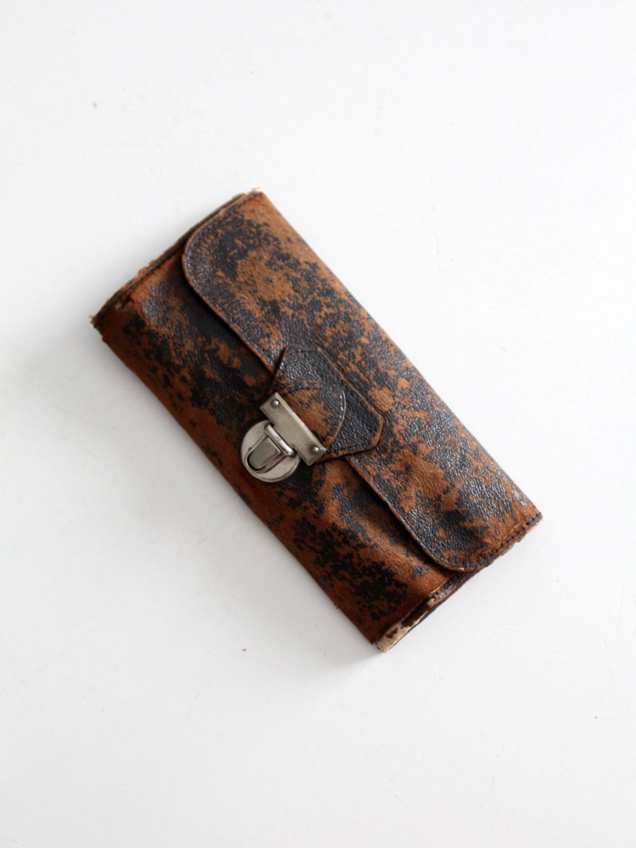 vintage English grooming set with leather case