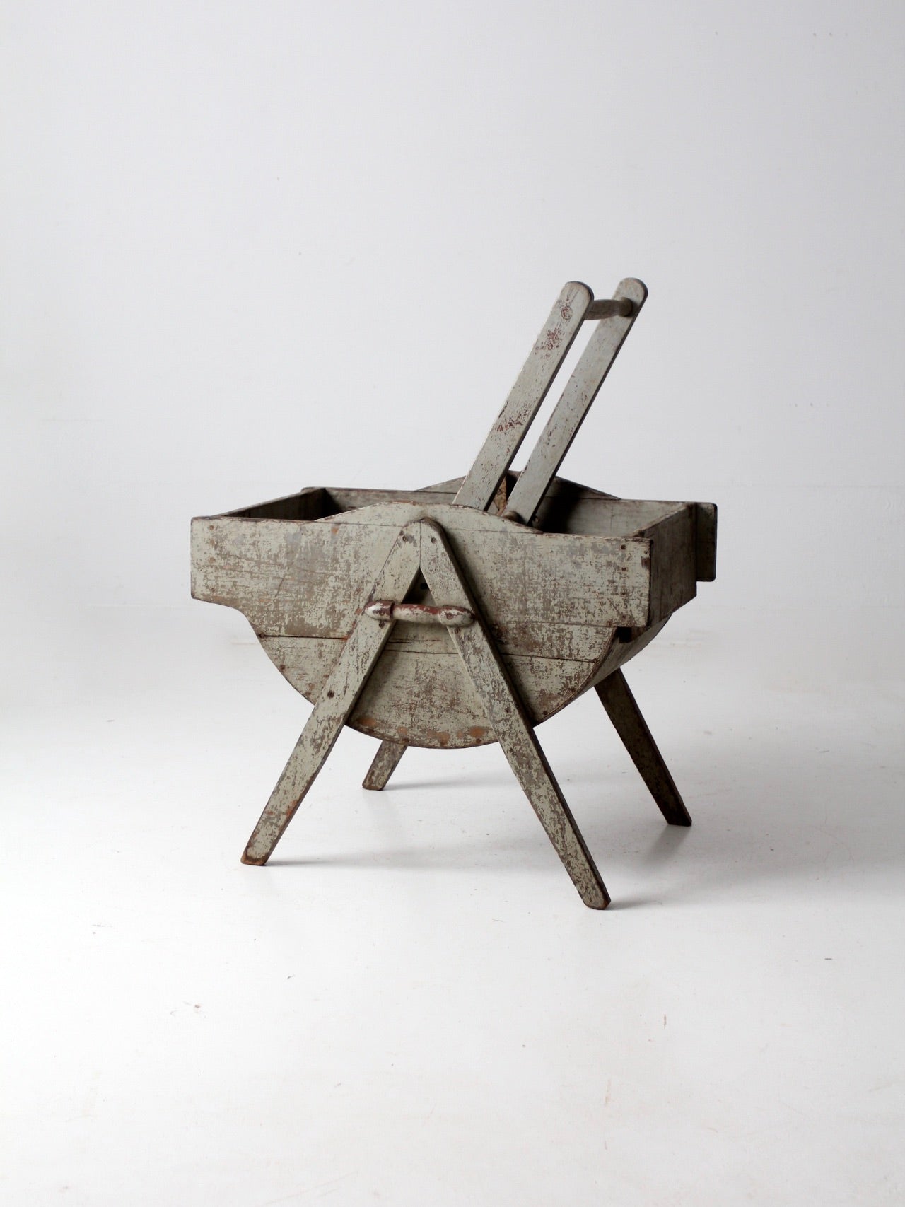 antique rocking laundry wash tub