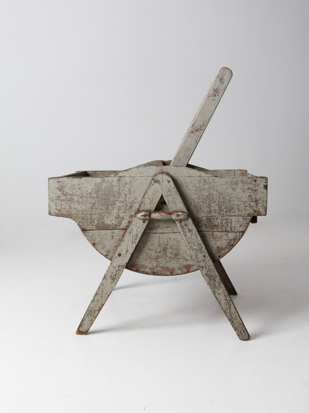 antique rocking laundry wash tub