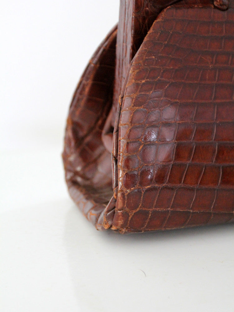 vintage 60s alligator purse