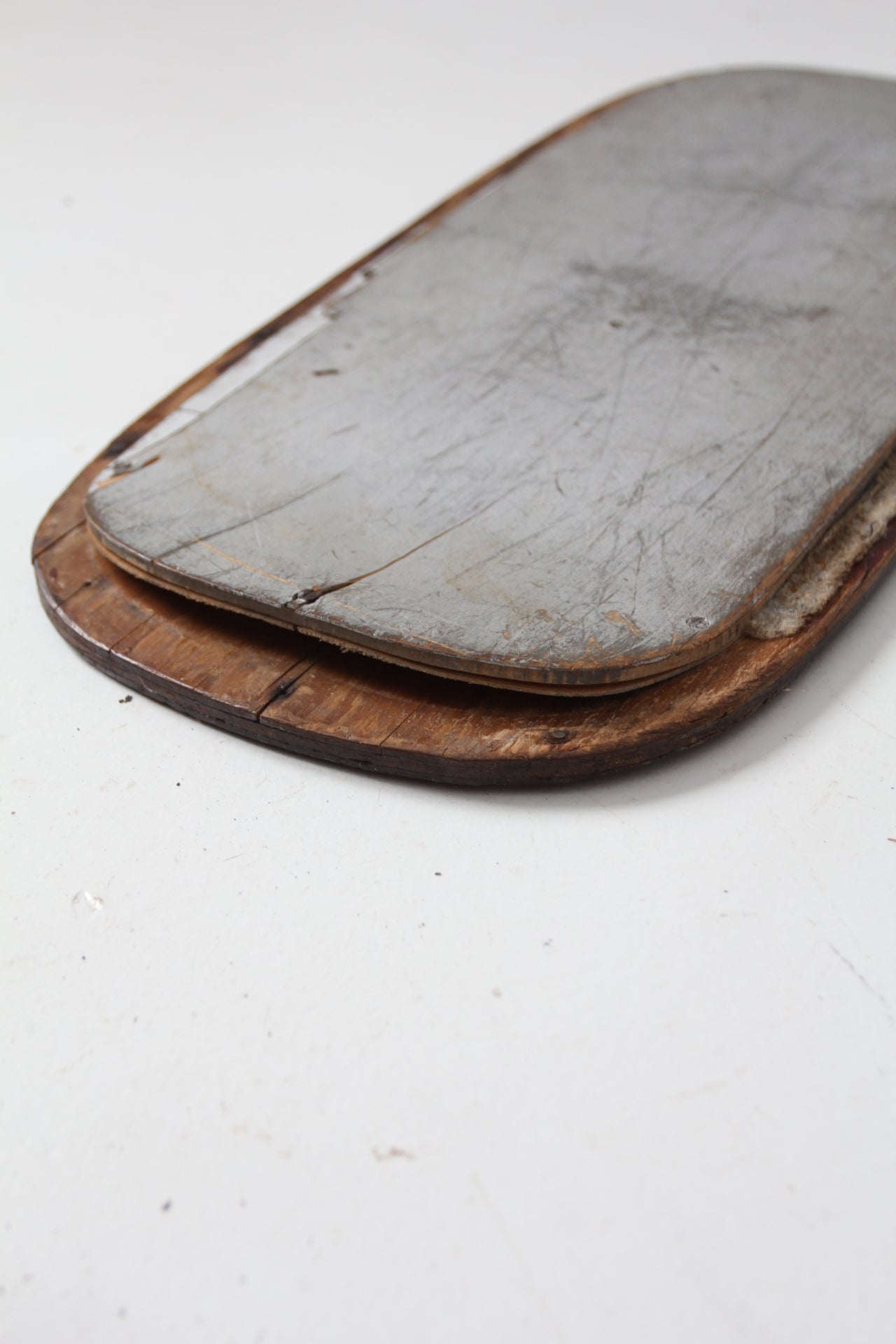 antique Hawkeye Basket insulated picnic basket