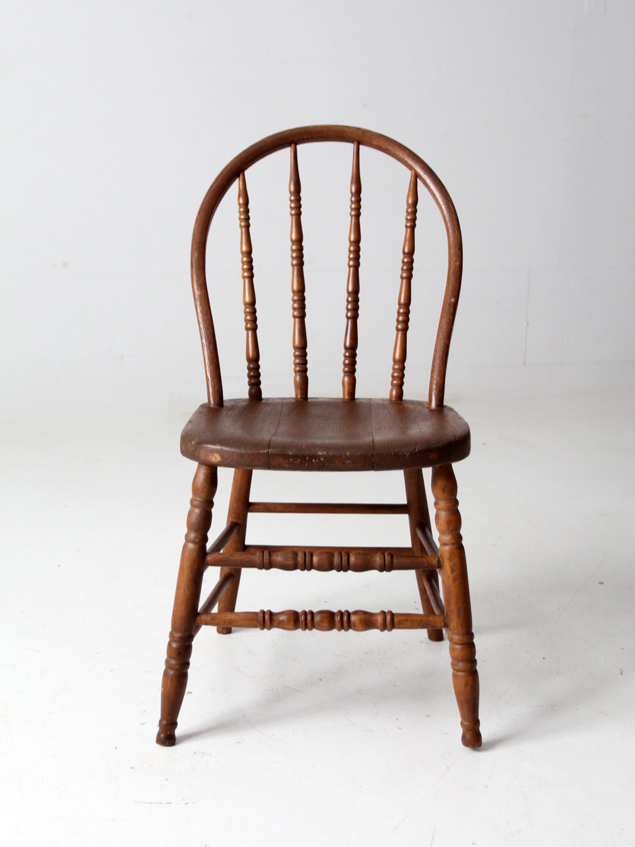 antique farmhouse windsor chair