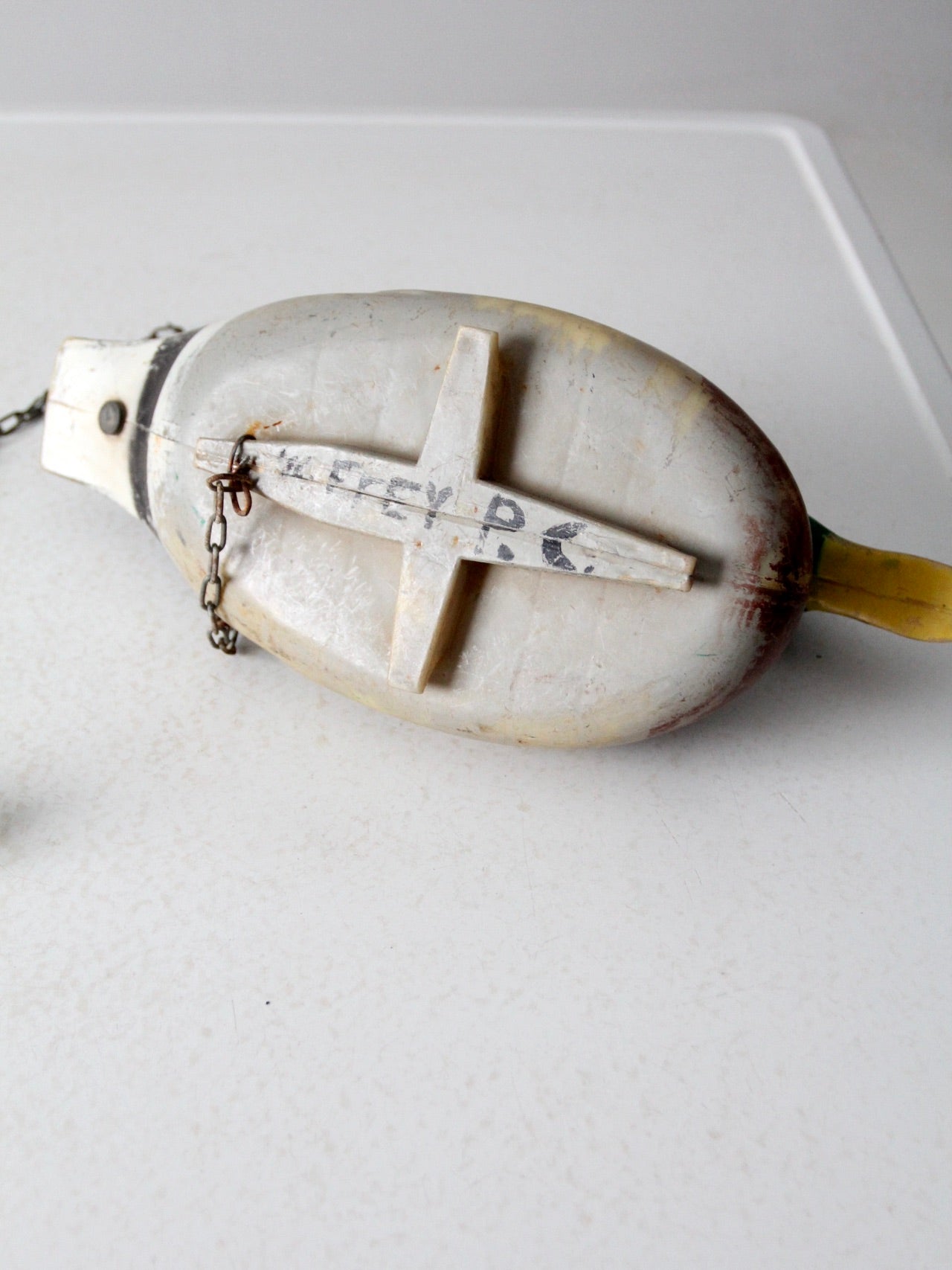 vintage 1967 Victor D-9 duck decoy