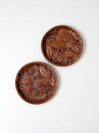 vintage round plates