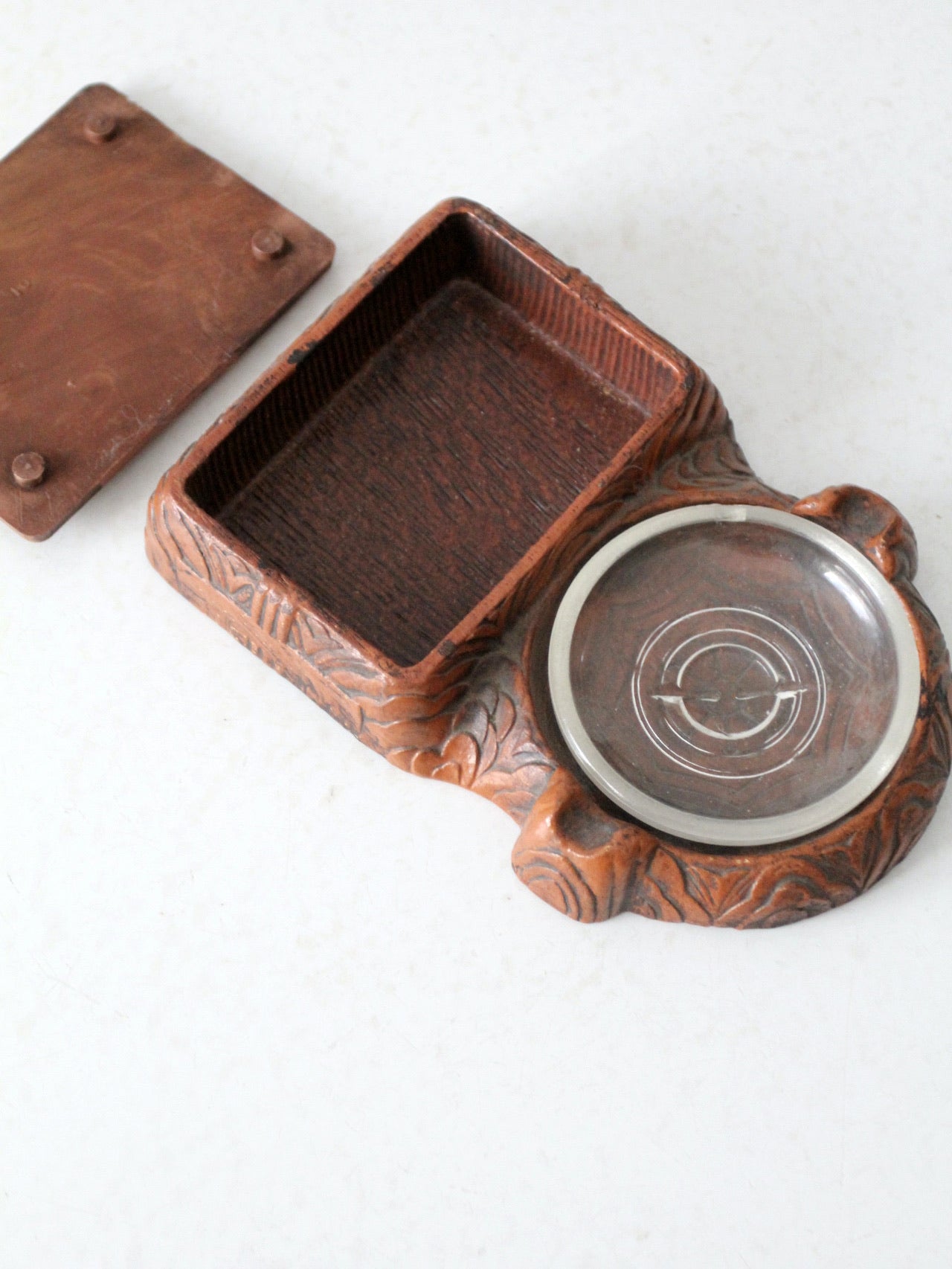 vintage Syroco cigarette box with ashtray
