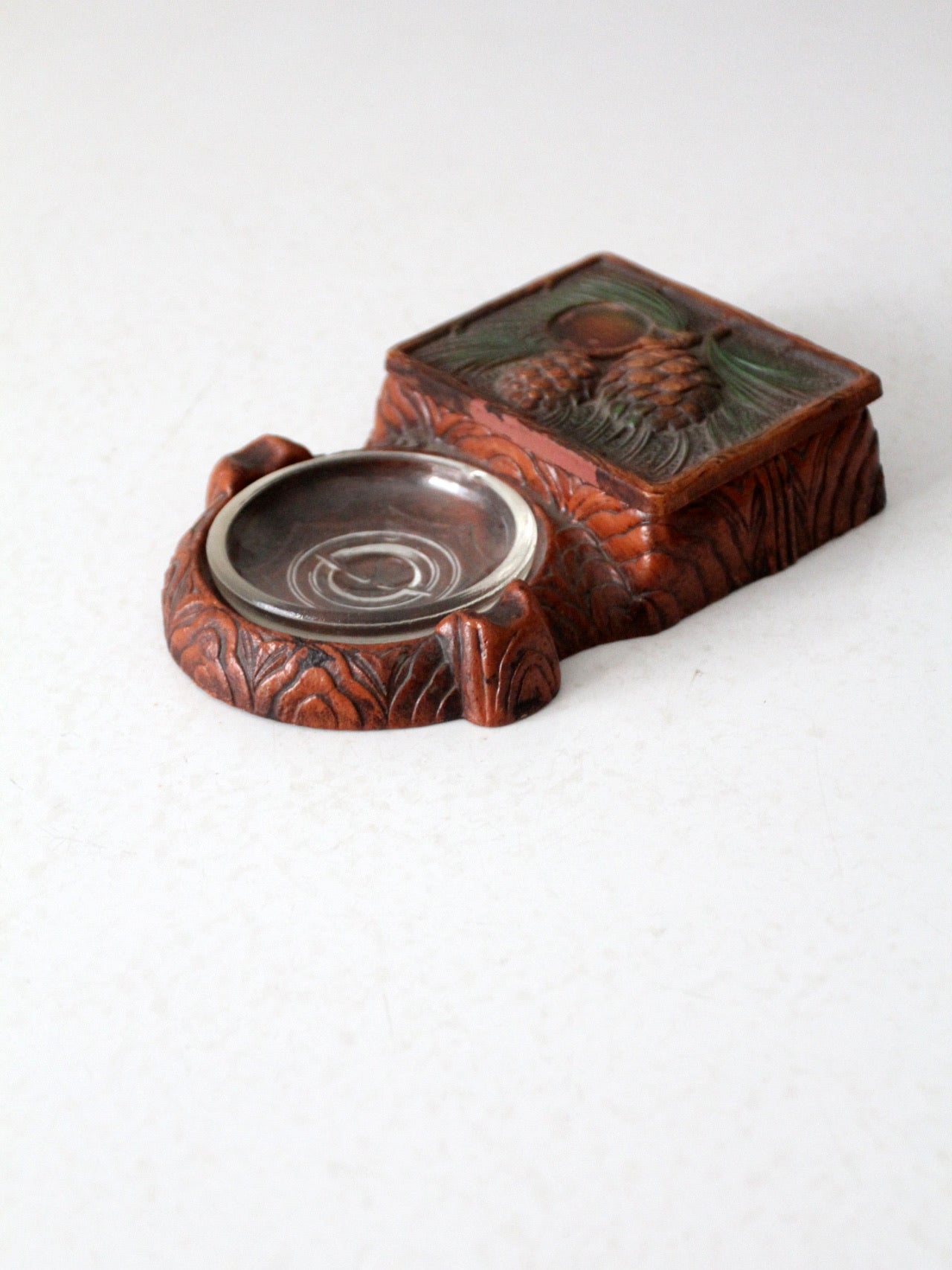 vintage Syroco cigarette box with ashtray