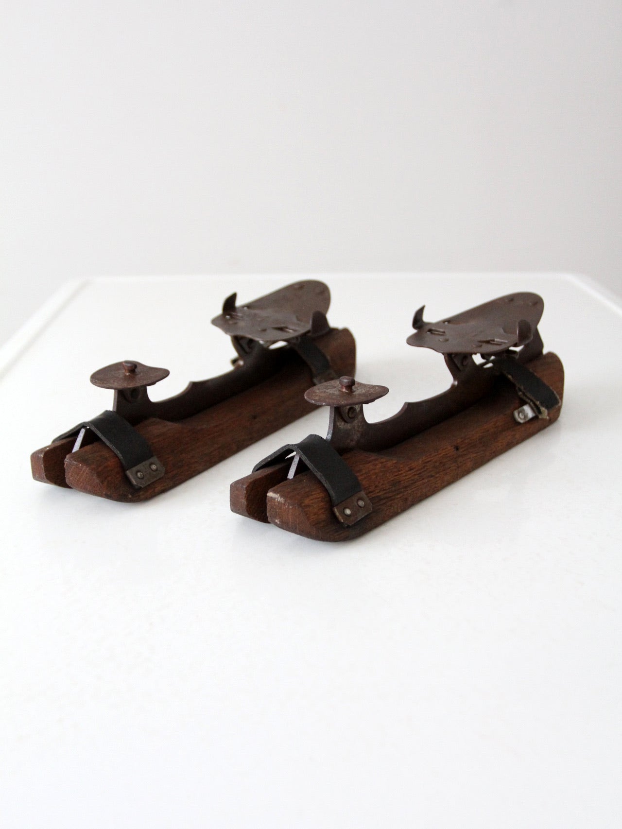 antique ice skates
