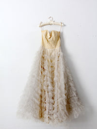 vintage wedding dress