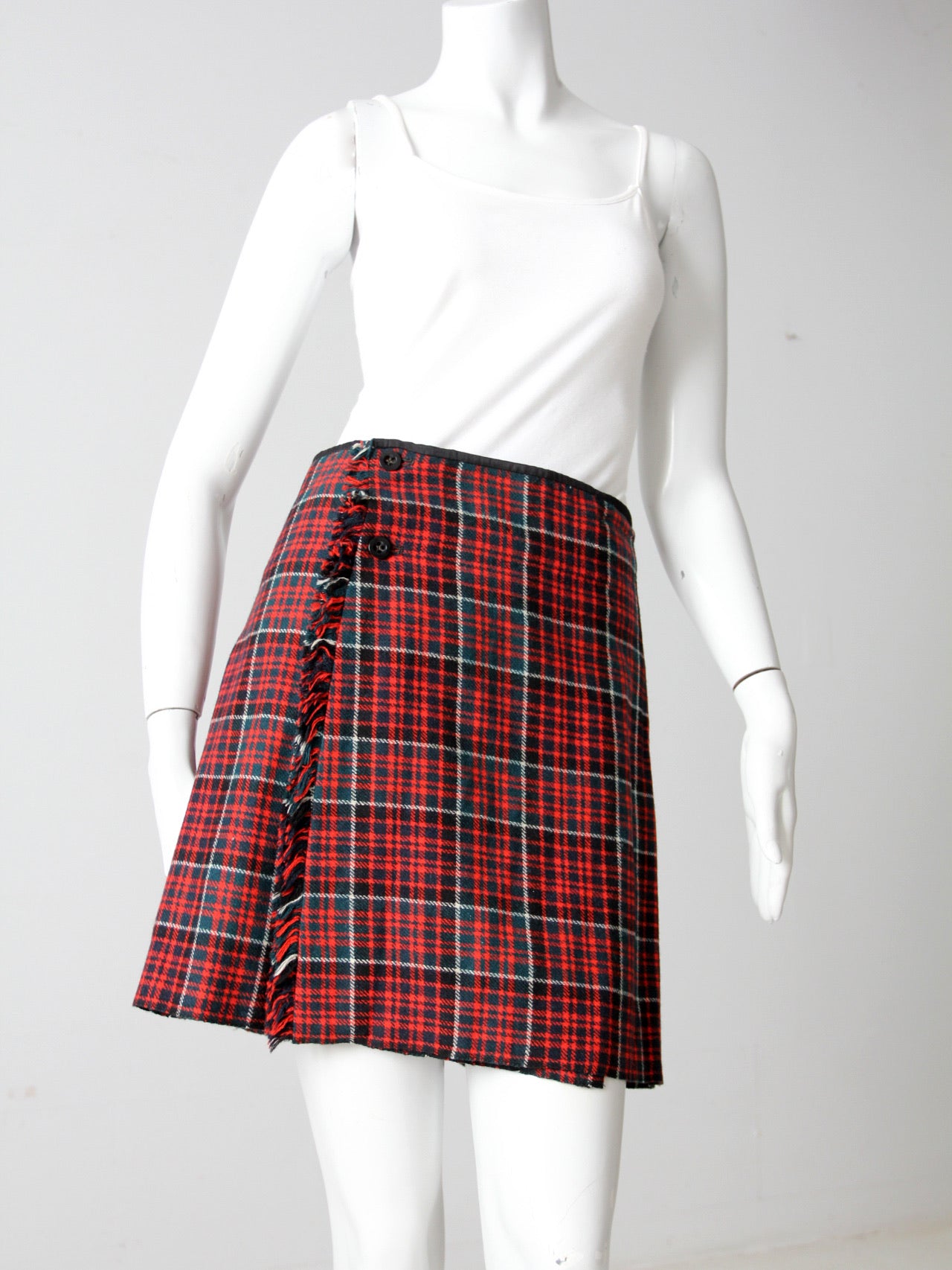 vintage plaid skirt