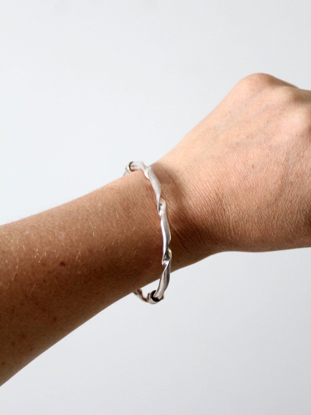 vintage silver tone bracelet