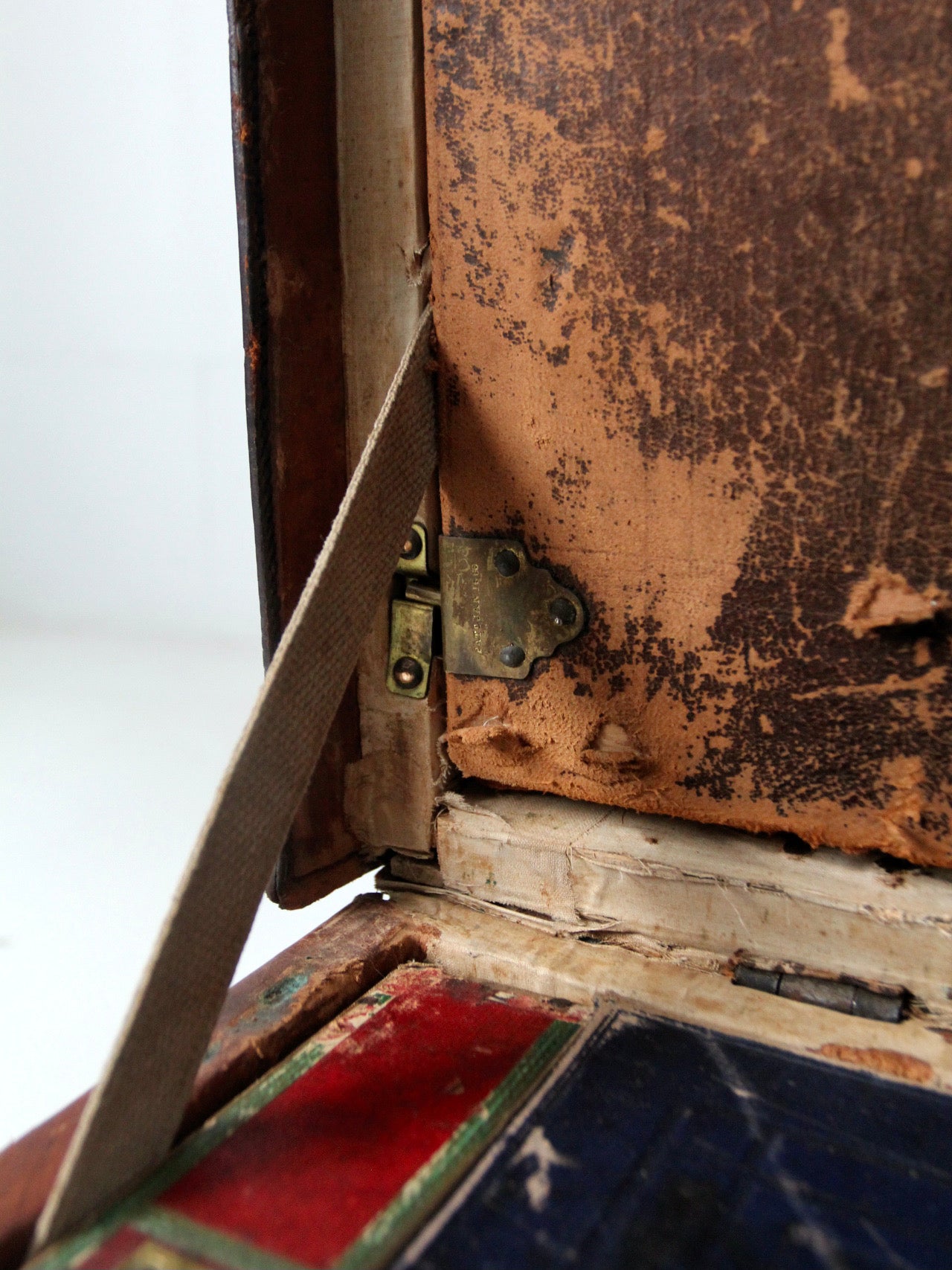 antique leather trunk