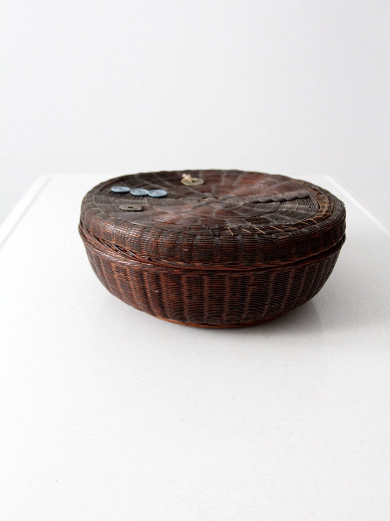 vintage Chinese sewing basket